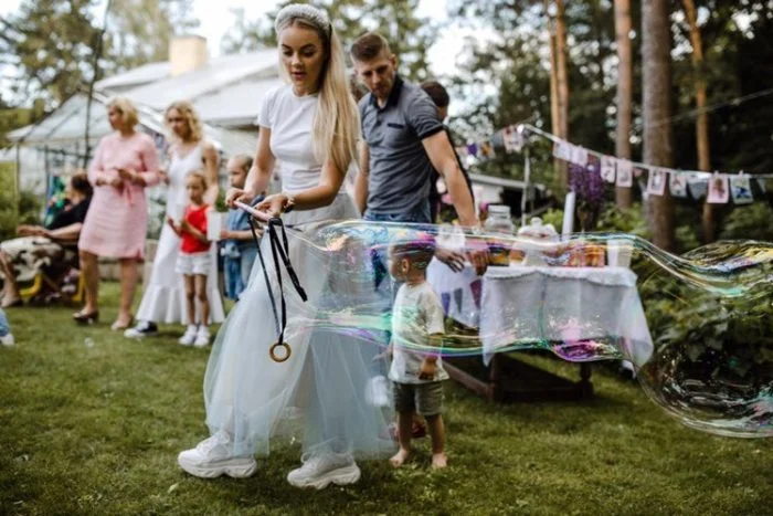 Krikštynų žaidimai. Muilo burbulai nuomai