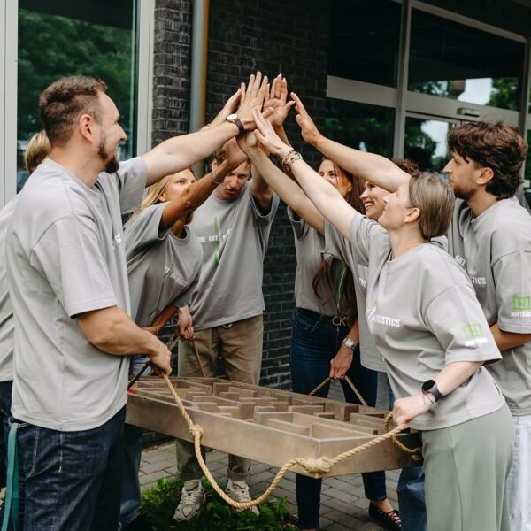 Team building zaidimai imones kolektyvui. Labirintas XXL